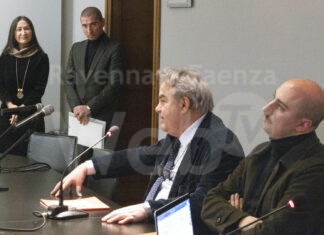 Inaugurata la mostra all’Archivio Demetrio Stratos che rimarrà aperta fino al 22