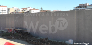 Avanza il cantiere del muro di via Renaccio: una volta finito potrebbe cambiare aspetto