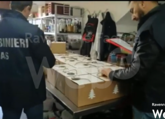 Frutta secca contaminata: sequestro dei Nas