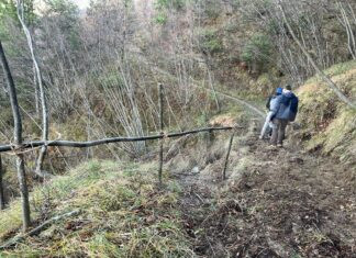 I volontari casolani al lavoro sui sentieri e le strade interpoderali ad uso pubblico