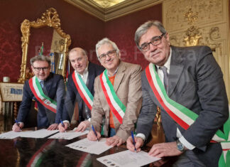 Patto di Amicizia tra Faenza e i comuni della bassa reggiana in aiuto alla scuola Sarti