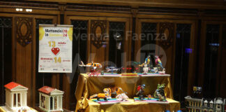 Mattoncini in vetrina: Nuova mostra del Private Banking della Cassa