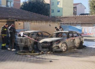Incendio doloso a Ravenna, tre auto bruciate