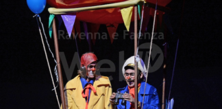 Al via la stagione delle Favole al Masini: domenica il Collettivo Clown in Balloon Adventures
