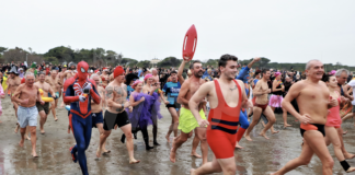 Il Tuffo della Befana 2024 domenica nella Riviera dei Pini a Tagliata di Cervia