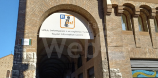 “Mosaic temporary shop” dell’ufficio Iat, si raccolgono le manifestazioni di interesse per esporre e vendere opere in mosaico