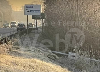 Un altro velox abbattuto nel ravennate, questa volta nella circonvallazione di Faenza