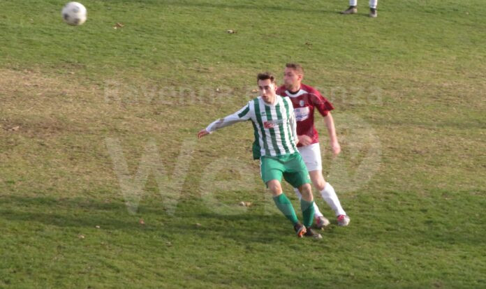 contrasto a centrocampo