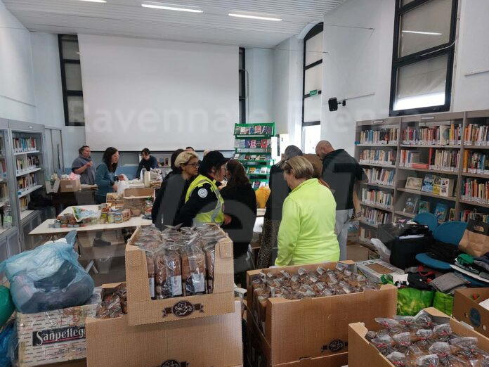 distribuzione viveri Villanova