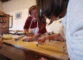 Bagnacavallo: “Viaggio nel paesaggio urbano”, ieri l’escape game per la città dei giovanissimi partecipanti