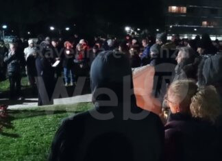 Veglia in via Dradi per ricordare la piccola Wendy