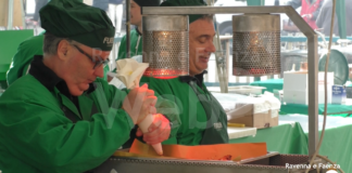 Iniziata la Nott de Bisò: cucine al lavoro dalla mattina