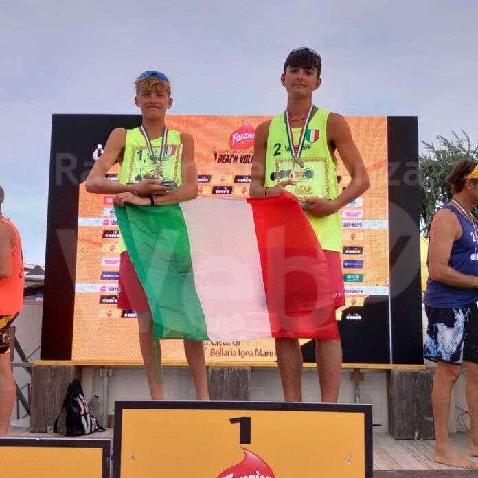 Alessandro Camilli (col n.2) e Filippo Bezzi campioni italiani U14 nel 2023