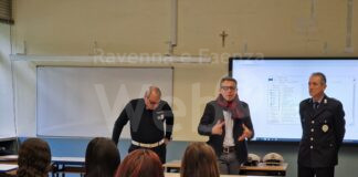 Esibizioni, simulazioni di incidenti stradali e crash test: un evento per promuovere la sicurezza stradale