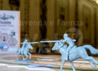 A Faenza tra rievocazioni storiche e momenti ludici con la presentazione ufficiale del gioco da tavolo ‘Giostre Cavalleresche d’Italia’