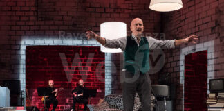 Tutto esaurito per lo spettacolo “La mia vita raccontata male” con Claudio Bisio al Teatro Masini