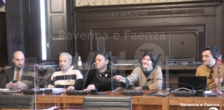 “Cimitero dal Vivo”: una nuova mappa interattiva, un gioco urbano e uno spettacolo per scoprire il Cimitero Monumentale di Ravenna