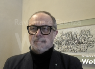 I gruppi WhatsApp contro Fusignani: “Chiarisca a chi si riferiva con ‘pseudo chat’ “