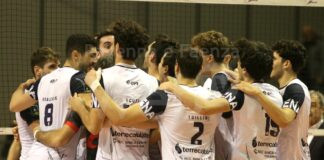 Volley: Partita spettacolo al de Andrè. Contro Siena, Ravenna si prende un punto