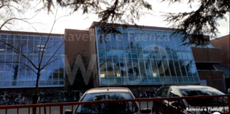 Vandali entrano alla scuola Carchidio-Strocchi: sfondate le macchinette automatiche