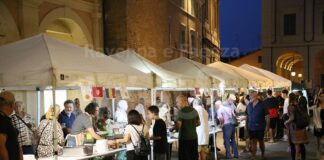 A Bagnacavallo convegno del Cif sui “diritti sospesi nelle migrazioni”, Cena dei popoli e concerto di Eugenio Bennato