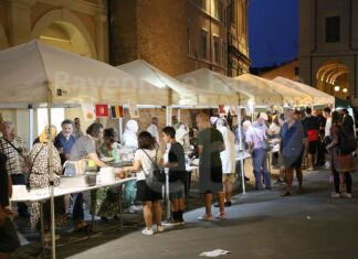 A Bagnacavallo convegno del Cif sui “diritti sospesi nelle migrazioni”, Cena dei popoli e concerto di Eugenio Bennato