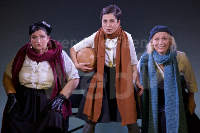 giovinette_copy_roberto_longoni_-_086_alta_2