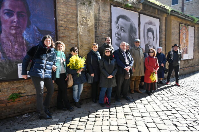 24-03-08 foto via Zirardini