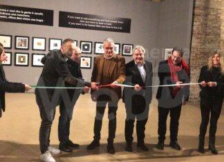 Un falso alla mostra di “Banksy a Cervia”? Ecco le precisazioni del Comune