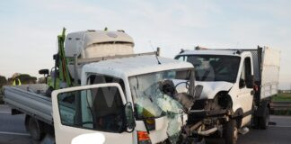 Incidente sulla Romea Dir, coinvolti tre autocarri. 1 ferito