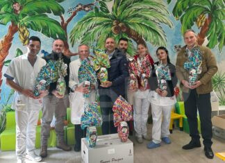 L’associazione “Amici Fiamme Gialle per la Solidarietà”, dona uova di Pasqua ai pazienti della Pediatria di Ravenna