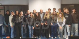 Carlo Cottarelli ha incontrato gli studenti del liceo Alighieri