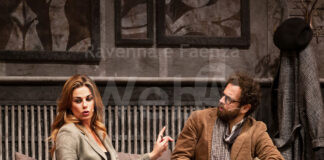 Vanessa Incontrada e Gabriele Pignotta in “Scusa sono in riunione… ti posso richiamare?