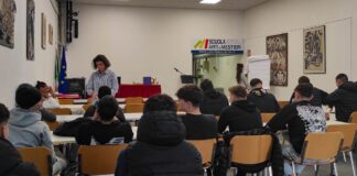 Relazioni sane: alla scuola Pescarini un percorso didattico con Linea Rosa