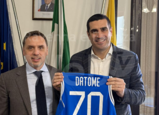 Asta delle maglie autografate dell’italbasket: Il ricavato per la ricostruzione post-alluvione di Sant’Agata sul Santerno