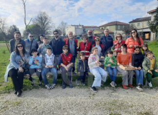 Fusignano: «Se mi dai un seme», ragazzi e ragazze coinvolti in un’azione di «guerrilla gardening»