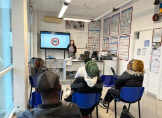 Autoscuole Ravenna: un corso gratuito di approfondimento dedicato alle persone straniere che devono conseguire la patente di guida