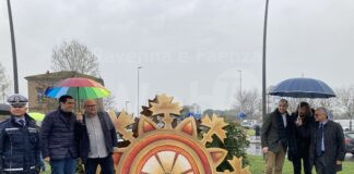Inaugurato il mosaico alla rotonda Andorra a Fornace Zarattini