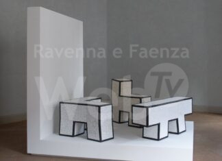 Milano Design week, in esposizione la serie di sedute presentate in anteprima alla VIII Biennale di mosaico contemporaneo di Ravenna