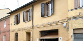 Al Rione Rosso in mostra le immagini dell’alluvione realizzate dalla Fototeca Manfrediana