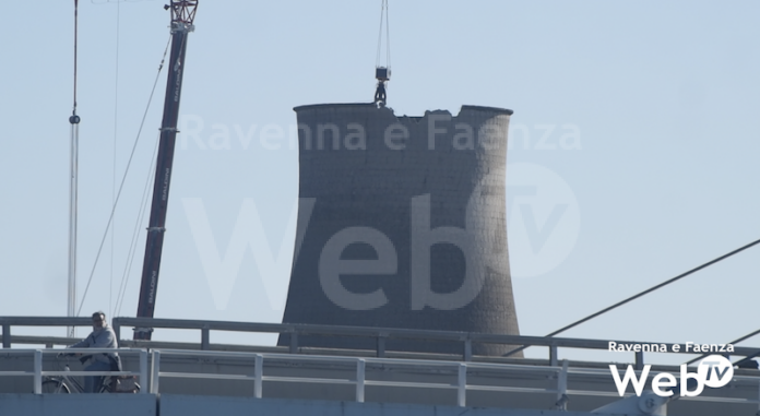 demolizione torri Hamon