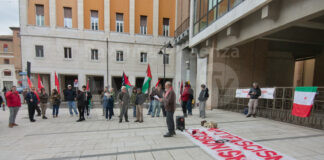 Presidio in Piazza dei Caduti: “Antifascismo è antisionismo”