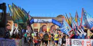 Il successo di Lugorun, la città invasa da migliaia di persone per una festa collettiva