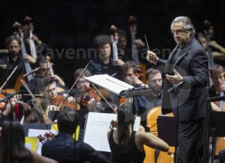Approda a Lampedusa il messaggio di speranza delle Vie dell’Amicizia. Riccardo Muti dirige i concerti a Ravenna e Lampedusa