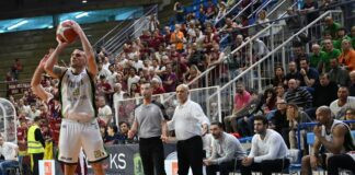 Basket: I Blacks perdono gara 3