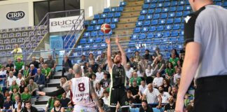 Basket: I Blacks conquistano gara 5