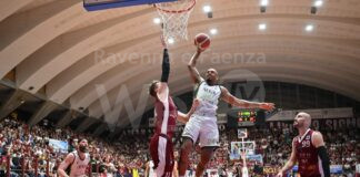 Basket: I Blacks perdono gara 5 a Livorno