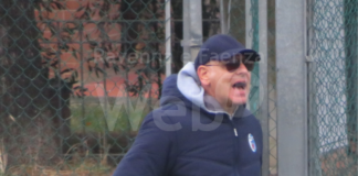 Il Faenza e Agostino Vezzoli si salutano