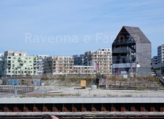 Dalla Vienna rossa al new social housing. Il modello Vienna tra nostalgia e trasformazione
