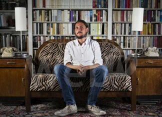 Un premio Andersen in biblioteca Trisi. Davide Morosinotto incontra le scuole